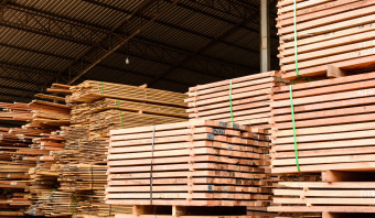 WoodFlow: Safe and Simple for Buying Wood from Brazil
