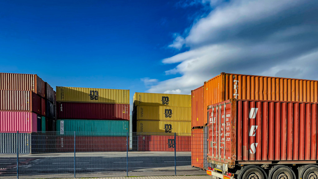 Madeira serrada puxa cesta e exportações avançam 3% em fevereiro